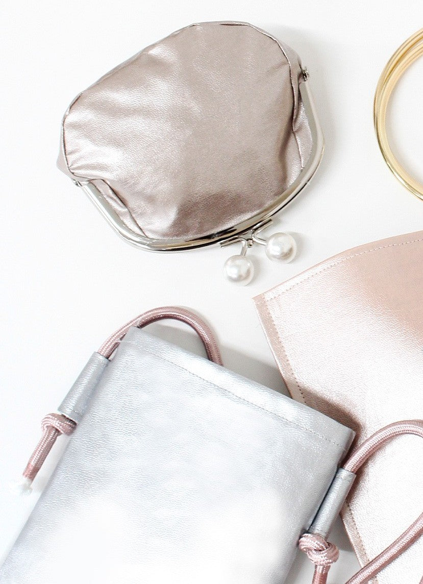 Japan | pearl color 珍珠色 | thin soft faux leather 超薄 柔軟仿皮