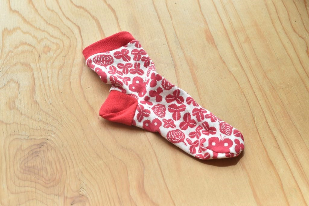 Japan | maffon socks pattern 襪子紙樣(童裝+女裝+男裝) | books 書籍