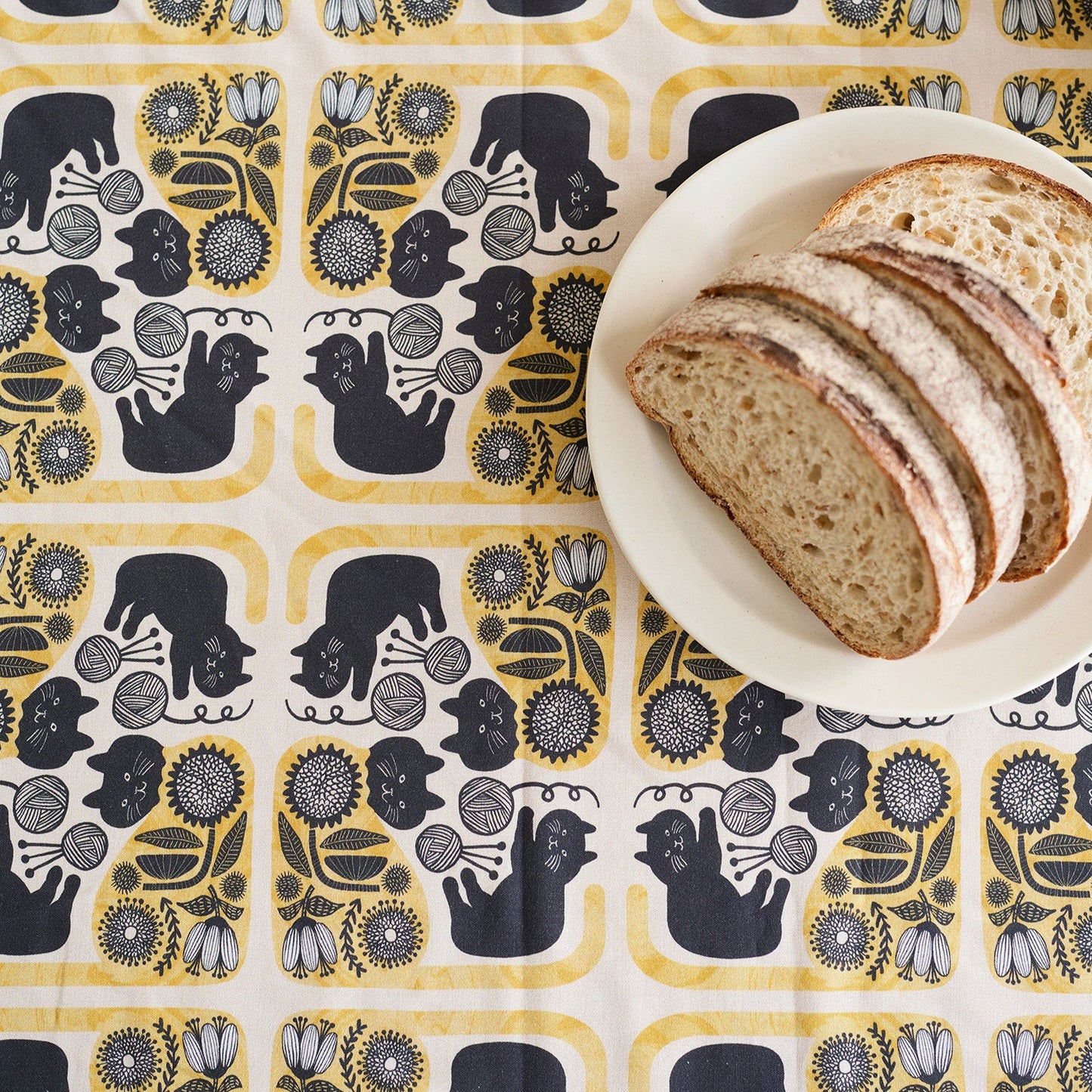 Kokka | 365 cat. art black cats 黑貓 | cotton printed sheeting 純棉