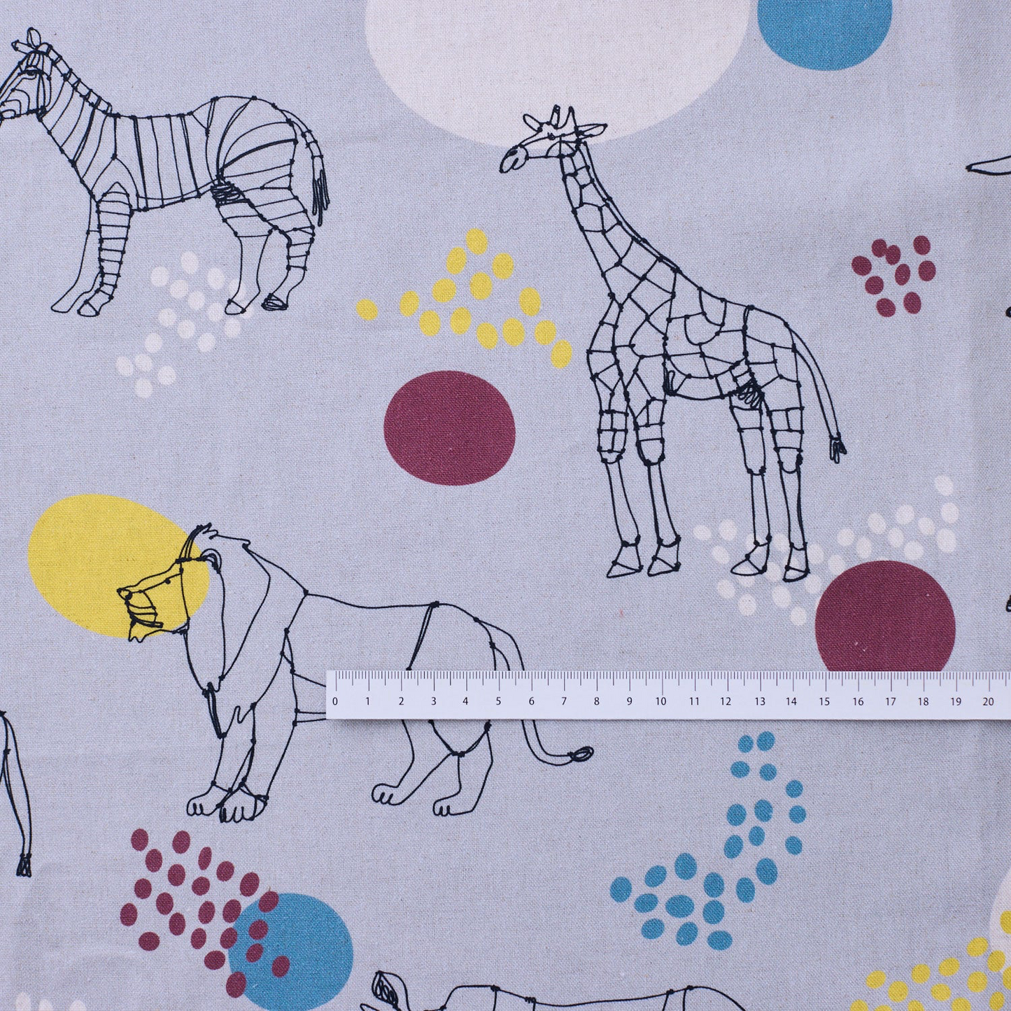 +HAyU fabric | African animals 非洲動物 | cotton linen printed canvas 棉麻