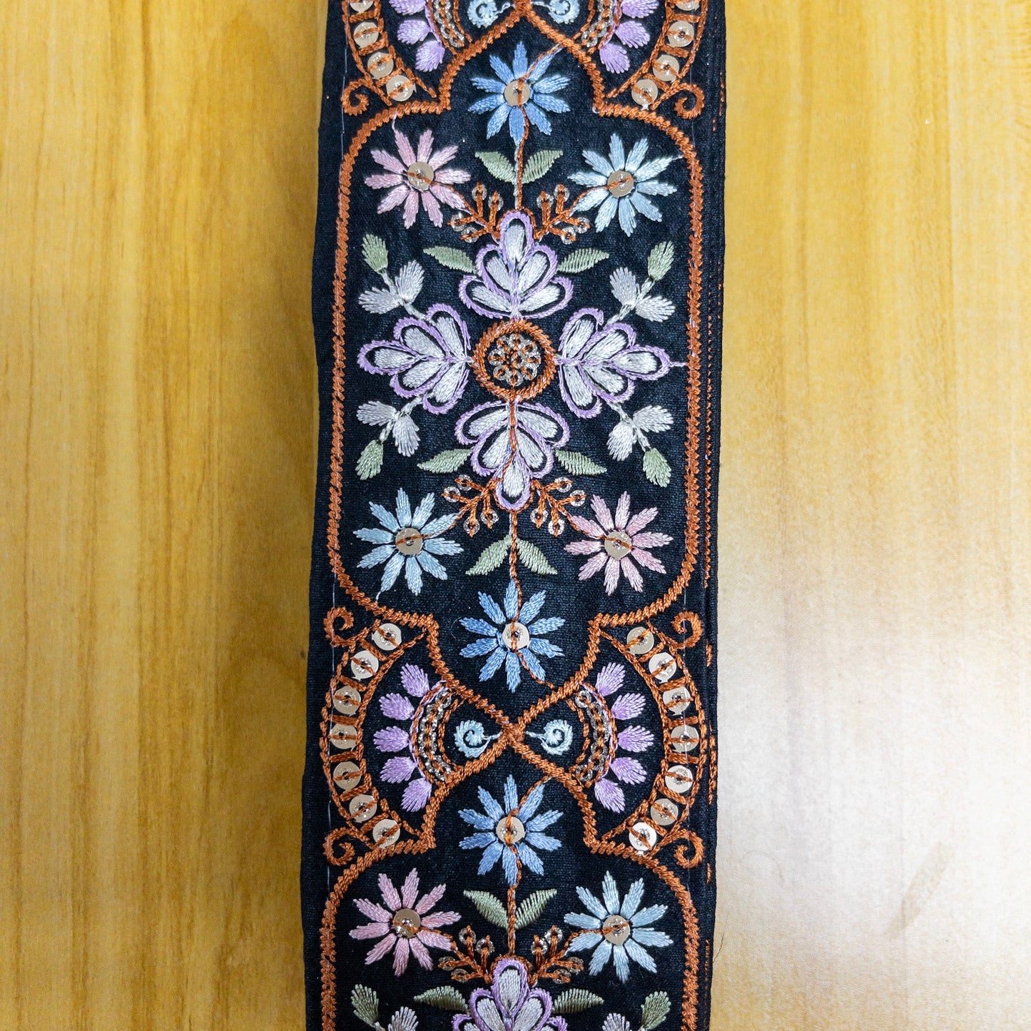 embroidery webbing 刺繡帶 | flower frame 花框 6.5cm