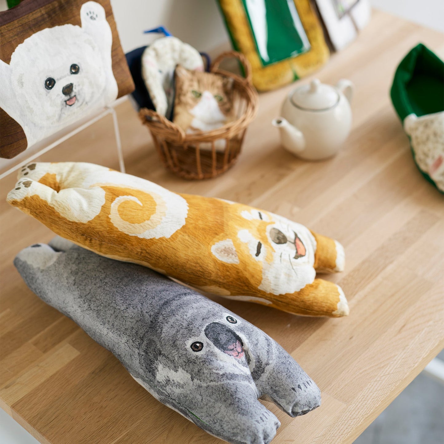 kokka home deco mini - 動物躺在草地上 | cotton printed sheeting 純棉