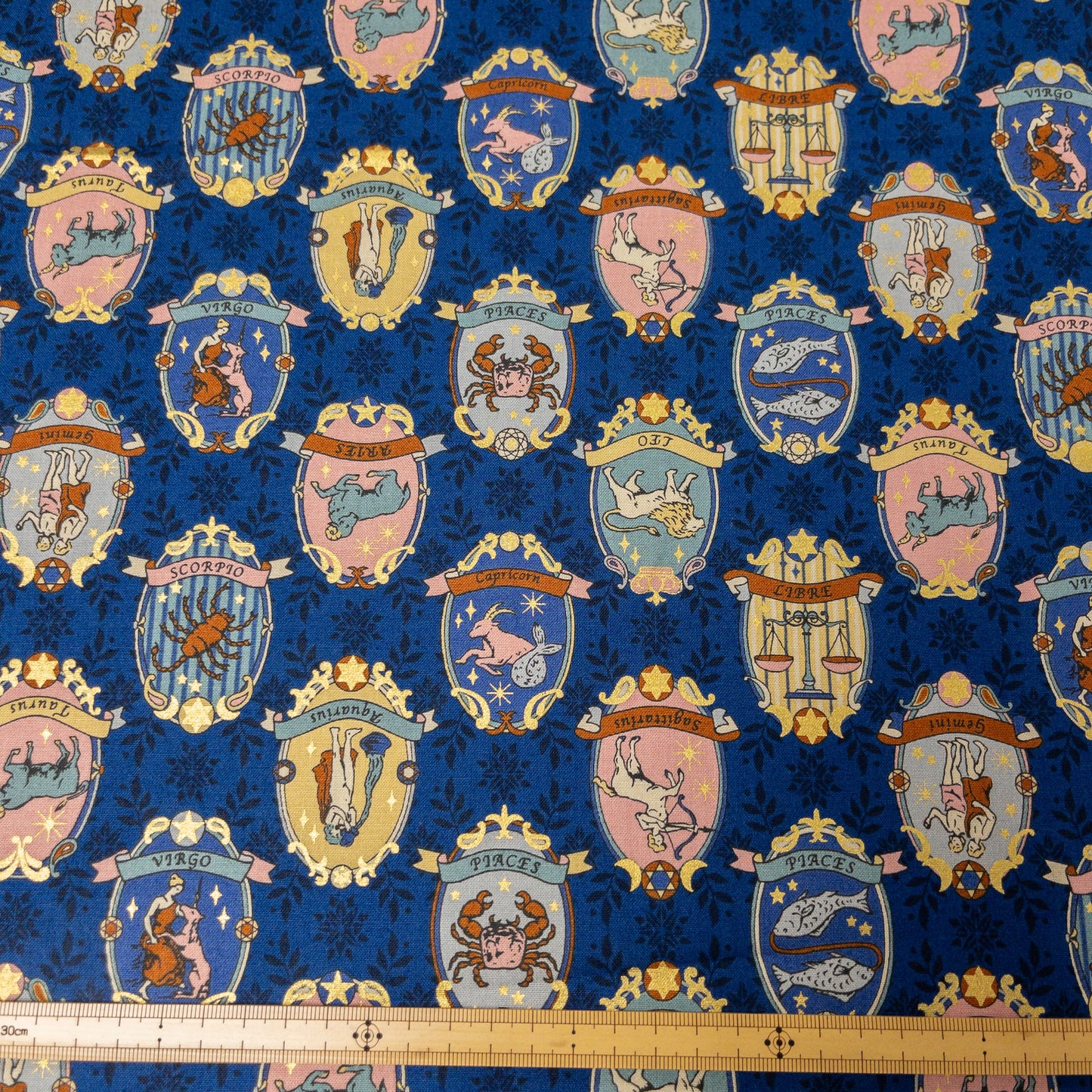 Japan | tarot & zodiacs 星座塔羅 | cotton printed sheeting 純棉