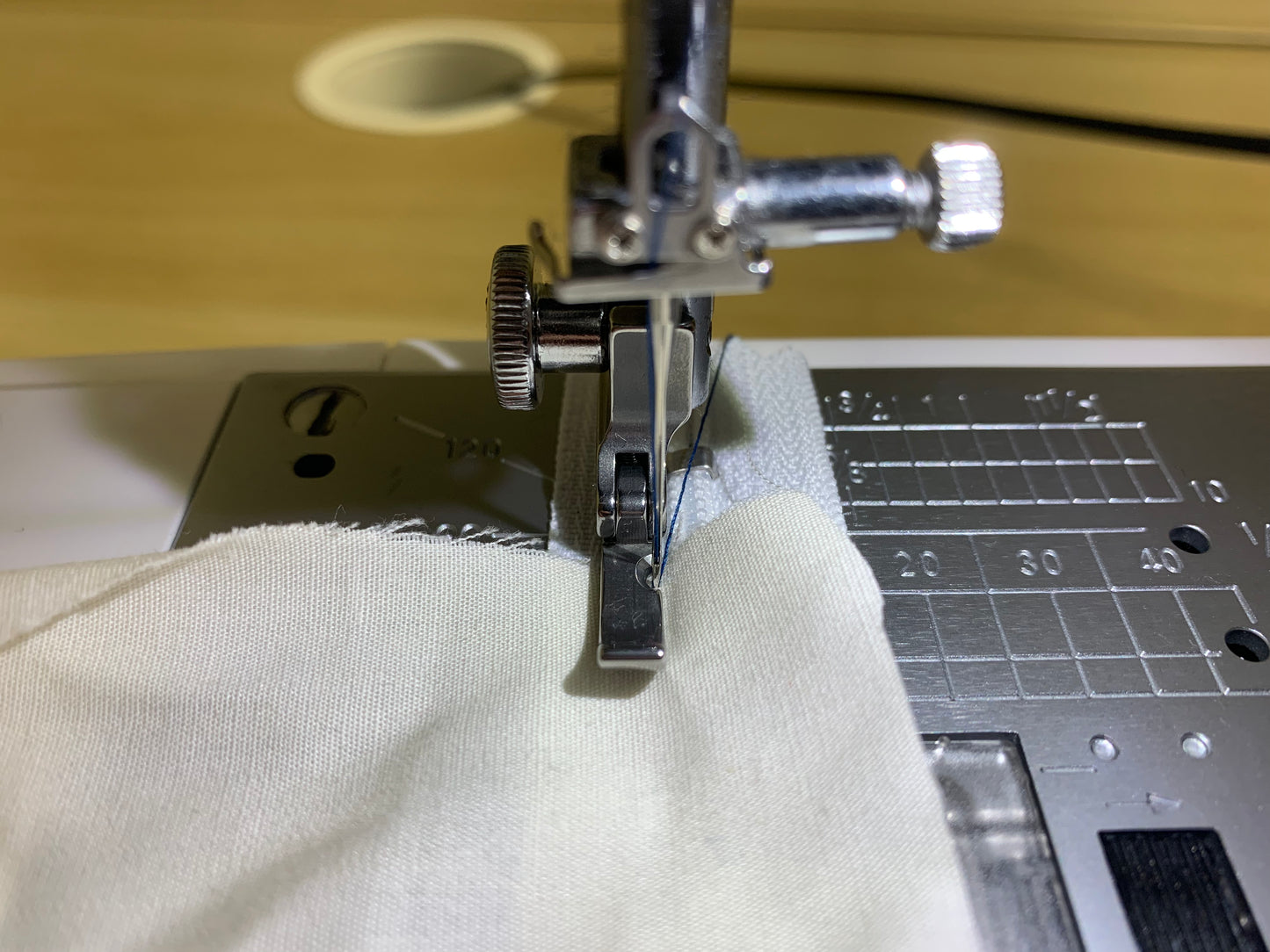 Taiwan | Piping and Cording Presser foot (piping, zippers) 台灣製家用衣車單邊靴 壓腳 (出芽、拉鍊)