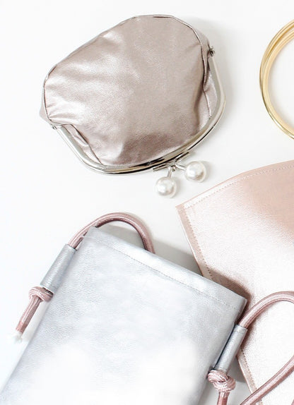 Japan | pearl color 珍珠色 | thin soft faux leather 超薄       柔軟仿皮