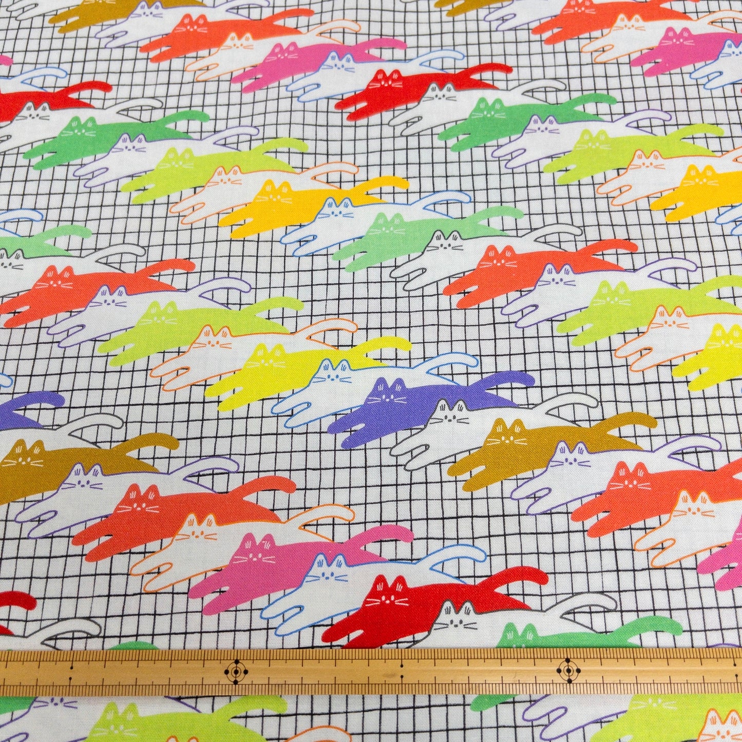 nora. | disco cat 電子貓貓 | cotton printed sheeting 純棉