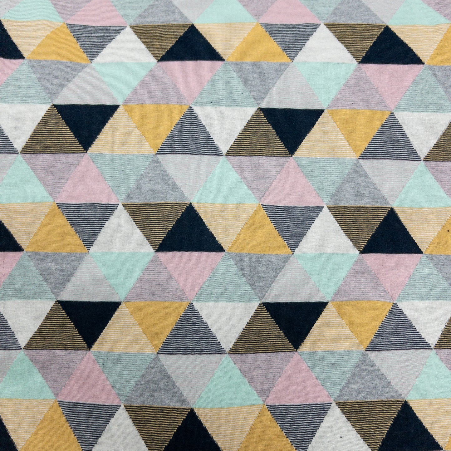 maffon | triangle patterns mint pink navy yellow 三角拼色 粉藍黃薄荷綠 | cotton jacquard knit 雙面純棉提花針織 - 170cm