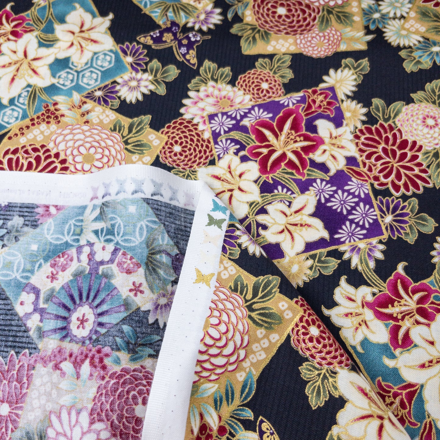 Quilt Gate | Japanese flowers butterfly 和風花球蝴蝶 | cotton printed sheeting 純棉