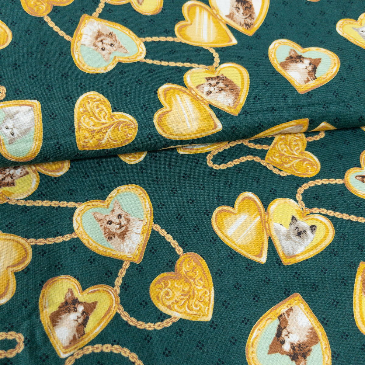 Japan | 心形貓貓吊飾 | cotton printed sheeting 純棉