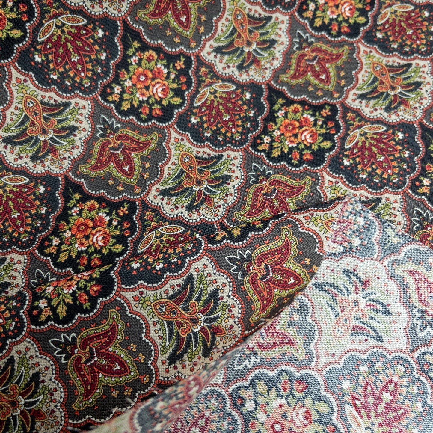Japan | 宮廷浮雕之花 Palace Relief | cotton printed sheeting 純棉