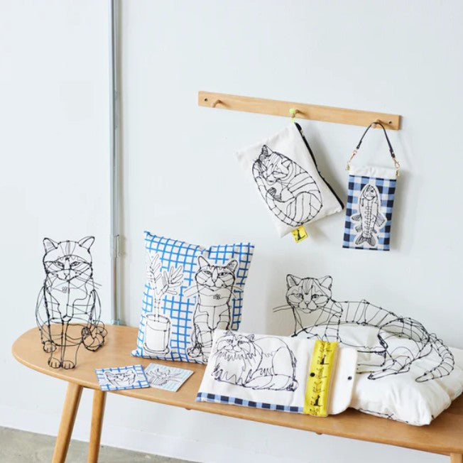 ＋HAyU fabric | HAyU CAT | cotton linen printed canvas 棉麻 (110x98cm)