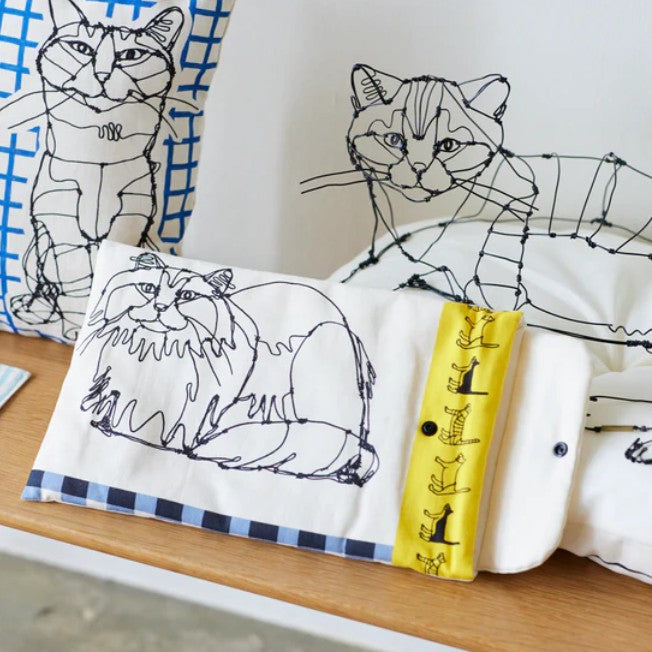 ＋HAyU fabric | HAyU CAT | cotton linen printed canvas 棉麻 (110x98cm)