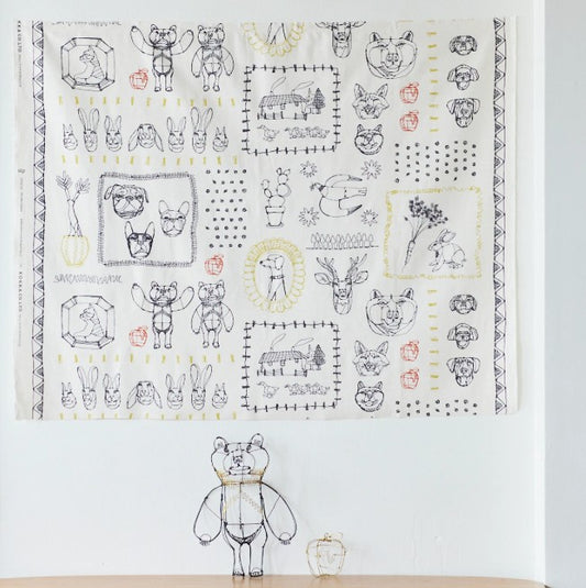 ＋HAyU fabric | ANIMALS | cotton linen printed canvas 棉麻 (110x98cm)