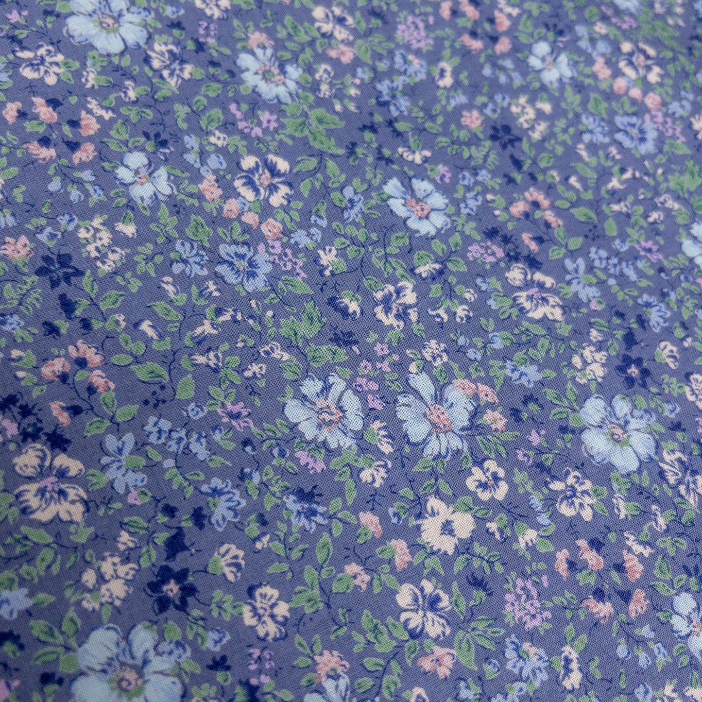 Japan | small flowers 小碎花 | cotton printed lawn 60s 60支薄棉