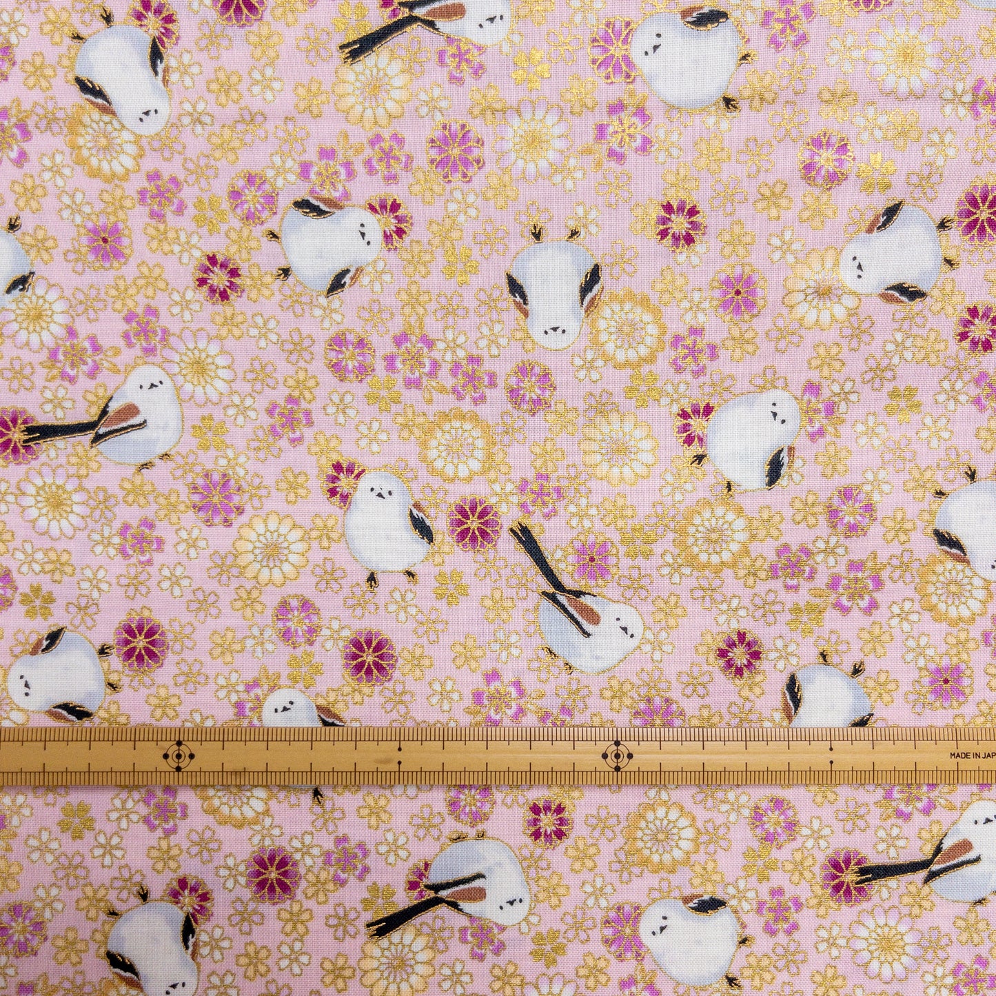 Quilt Gate | Foil-stamped long tailed tit 燙金雪之妖精 | cotton printed sheeting 純棉