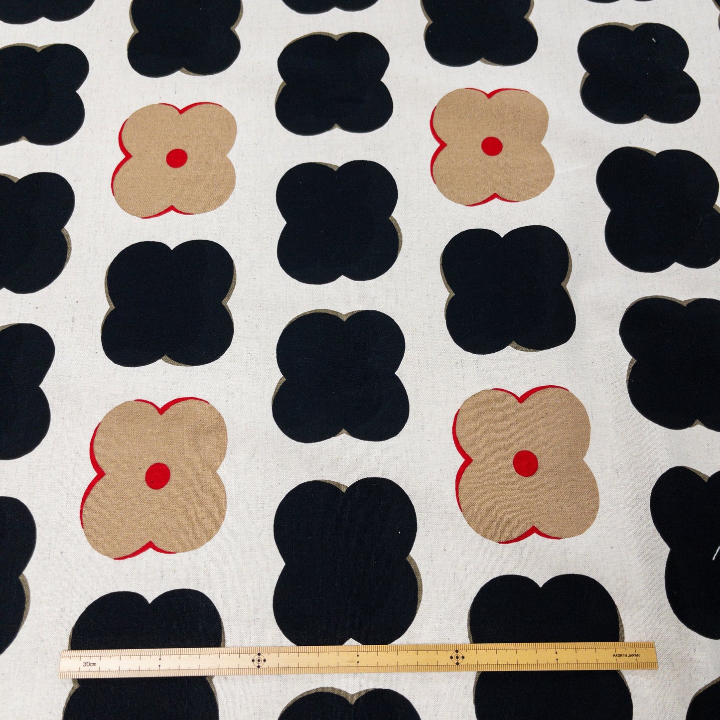 Kobayashi | cute flowers 可愛花形圖案 | cotton linen 棉麻