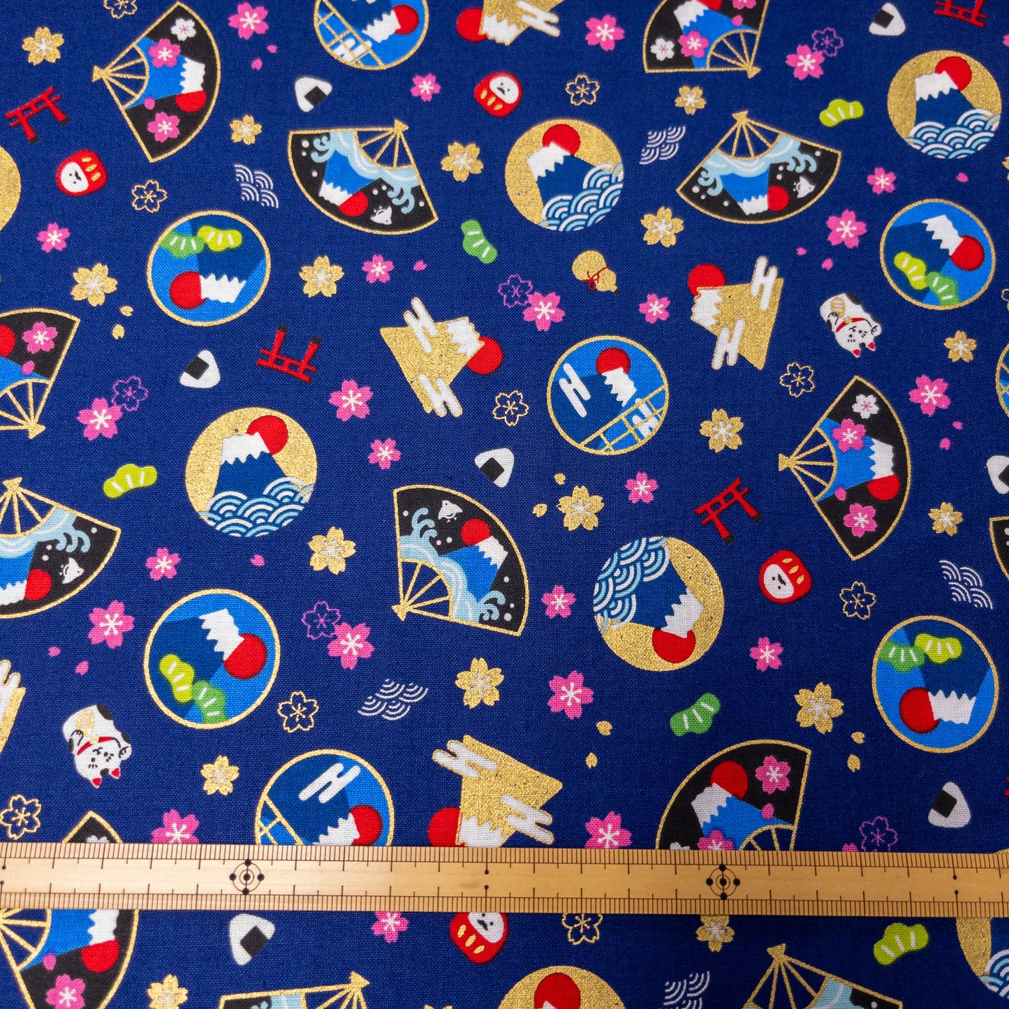 Japan | gold pattern fuji  金扇圖案富士山 | cotton printed sheeting