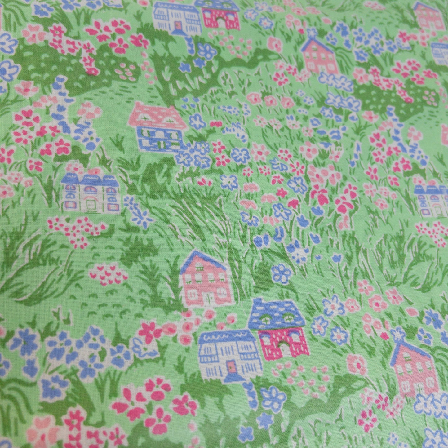 Korea | 草原小屋 | TPU clothing waterproof fabric TPU薄膜防水