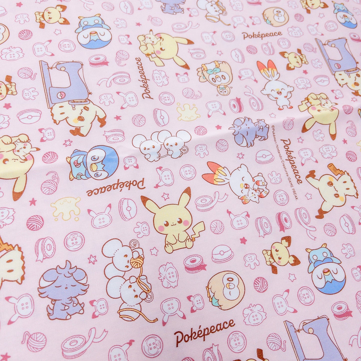 Japan | Pokémon 寵物小精靈比卡超 | cotton printed oxford 純棉