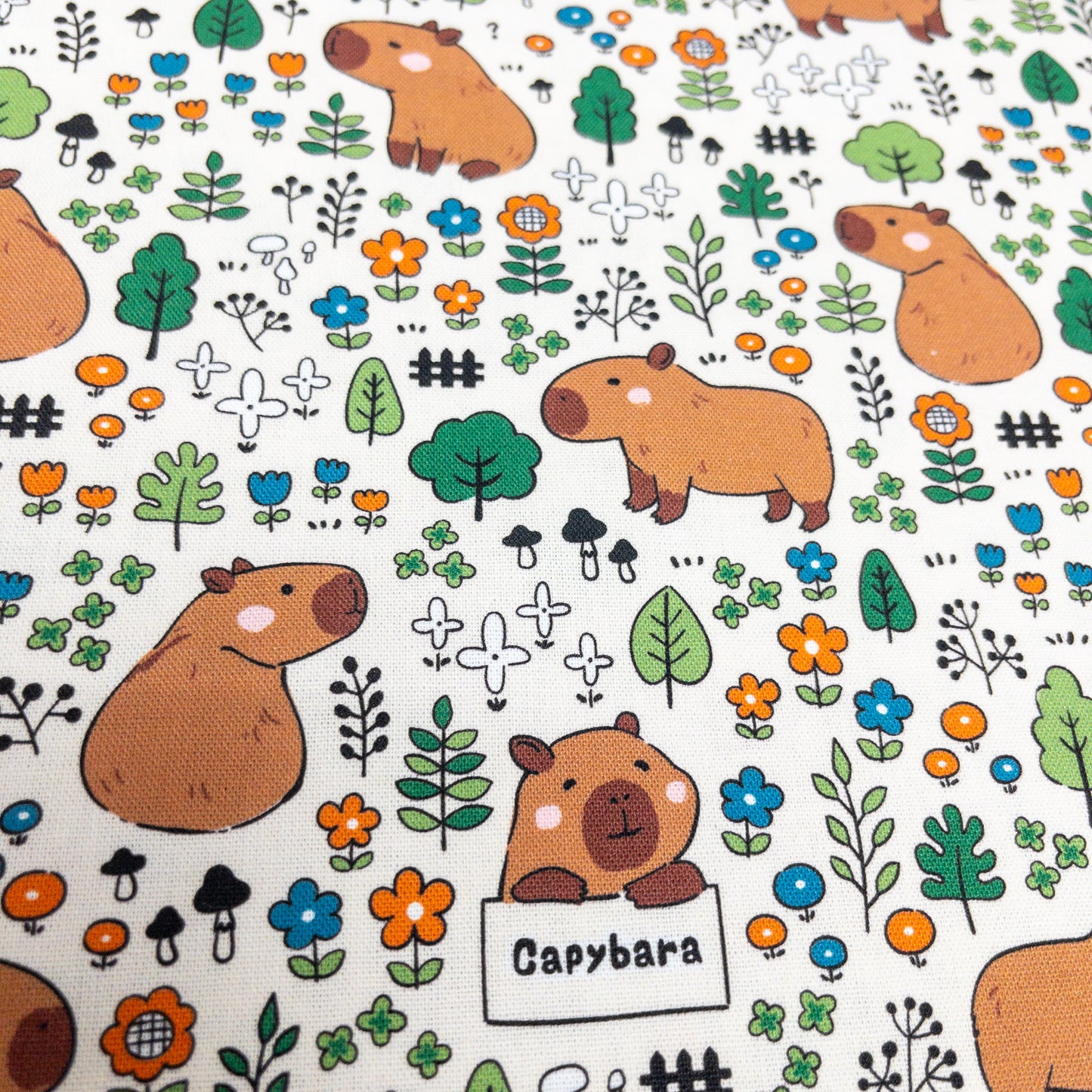 Taiwan | 水豚森林 capybara | cotton printed oxford 純棉