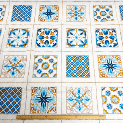 India | plaid embroidered fabric 方格紋刺繡布 | cotton 純棉