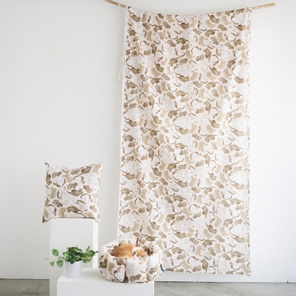 Japan | 365 cat. art cats everywhere 到處都是貓貓 | cotton printed sheeting 純棉