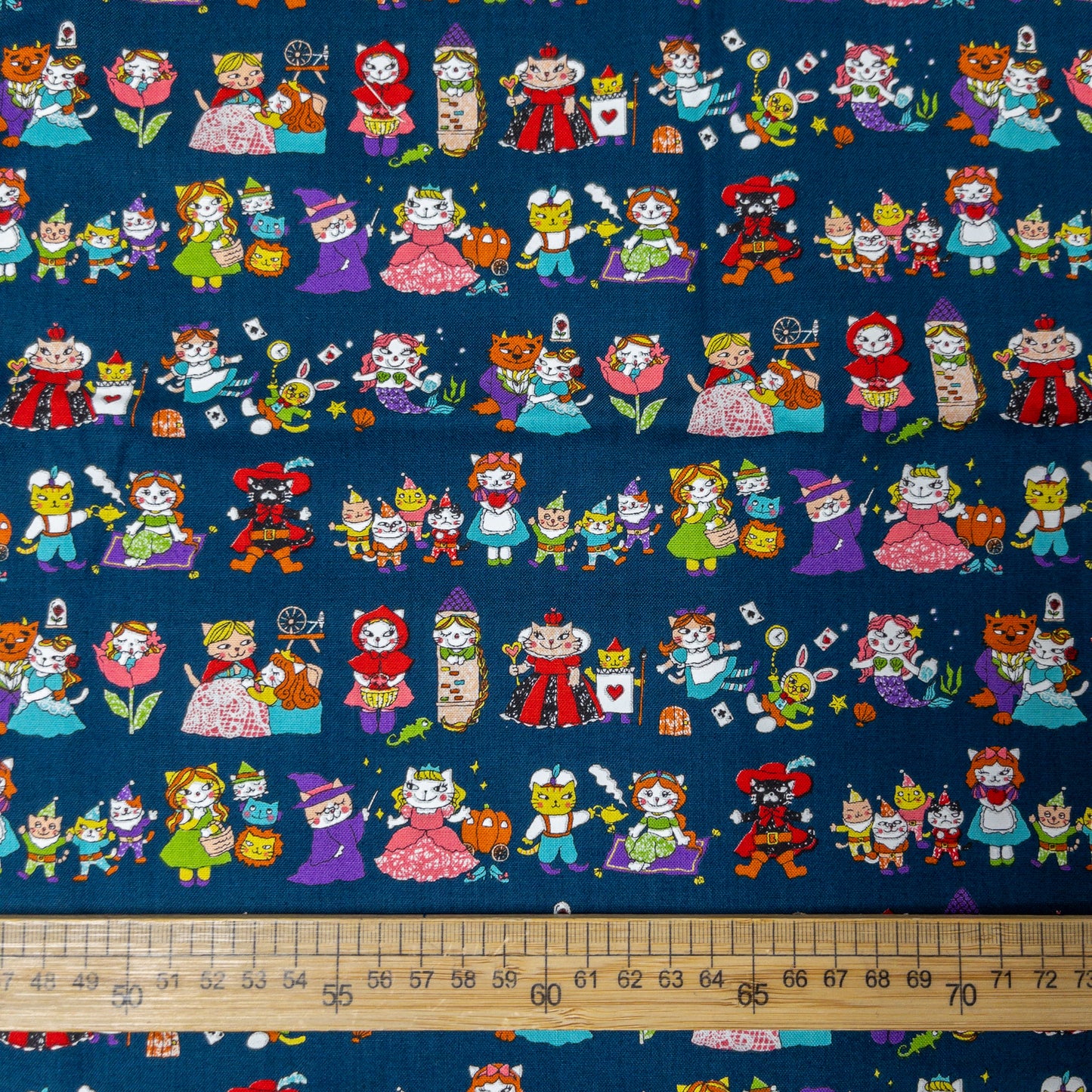 Japan | cat fairy tale 貓貓童話故事 | cotton printed sheeting 純棉
