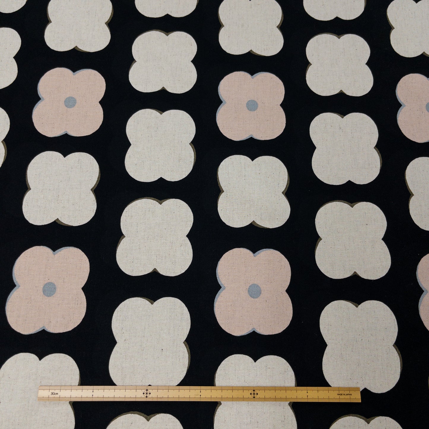 Kobayashi | cute flowers 可愛花形圖案 | cotton linen 棉麻