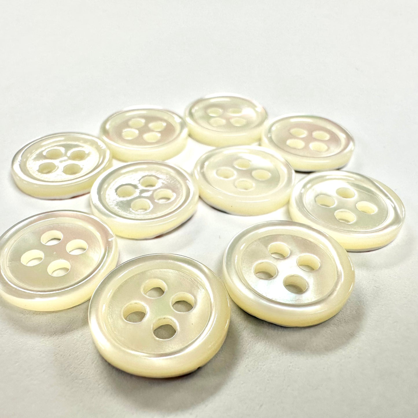 Japan natural shell buttons 日本天然白蝶貝鈕扣 9mm 10mm 11mm 13mm
