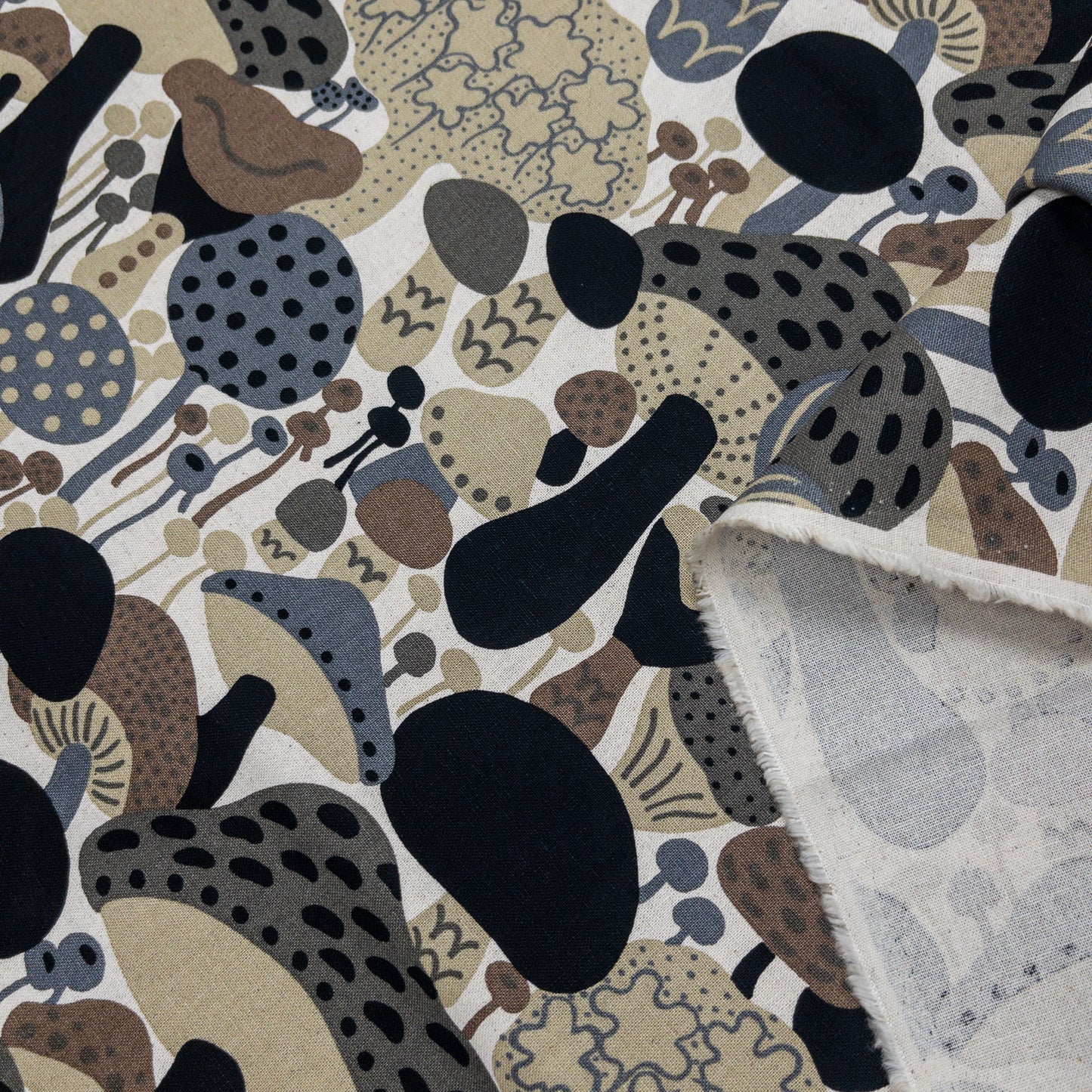 Kobayashi | abstract mushroom 彩色蘑菇 | cotton linen 棉麻