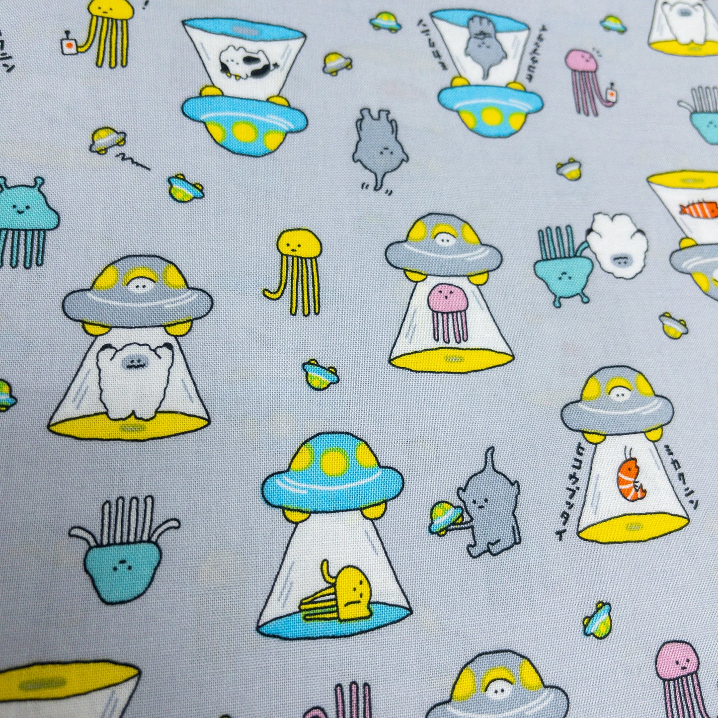 Japan | mystical 神秘不解之謎卡通布 | cotton printed sheeting 純棉