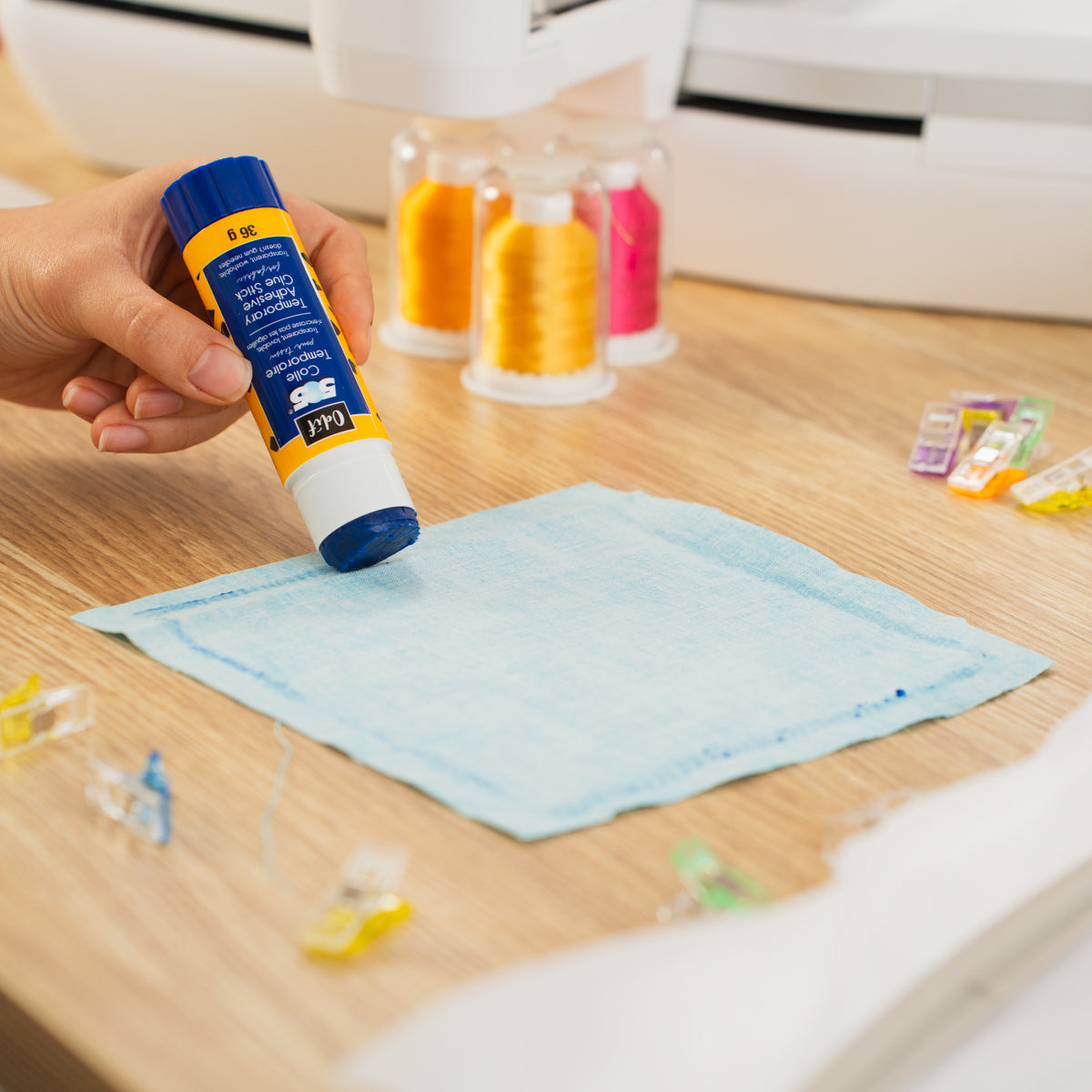 法國│Odif 505 Temporary Adhesive Fabric Glue Stick 布料暫時固定膠棒