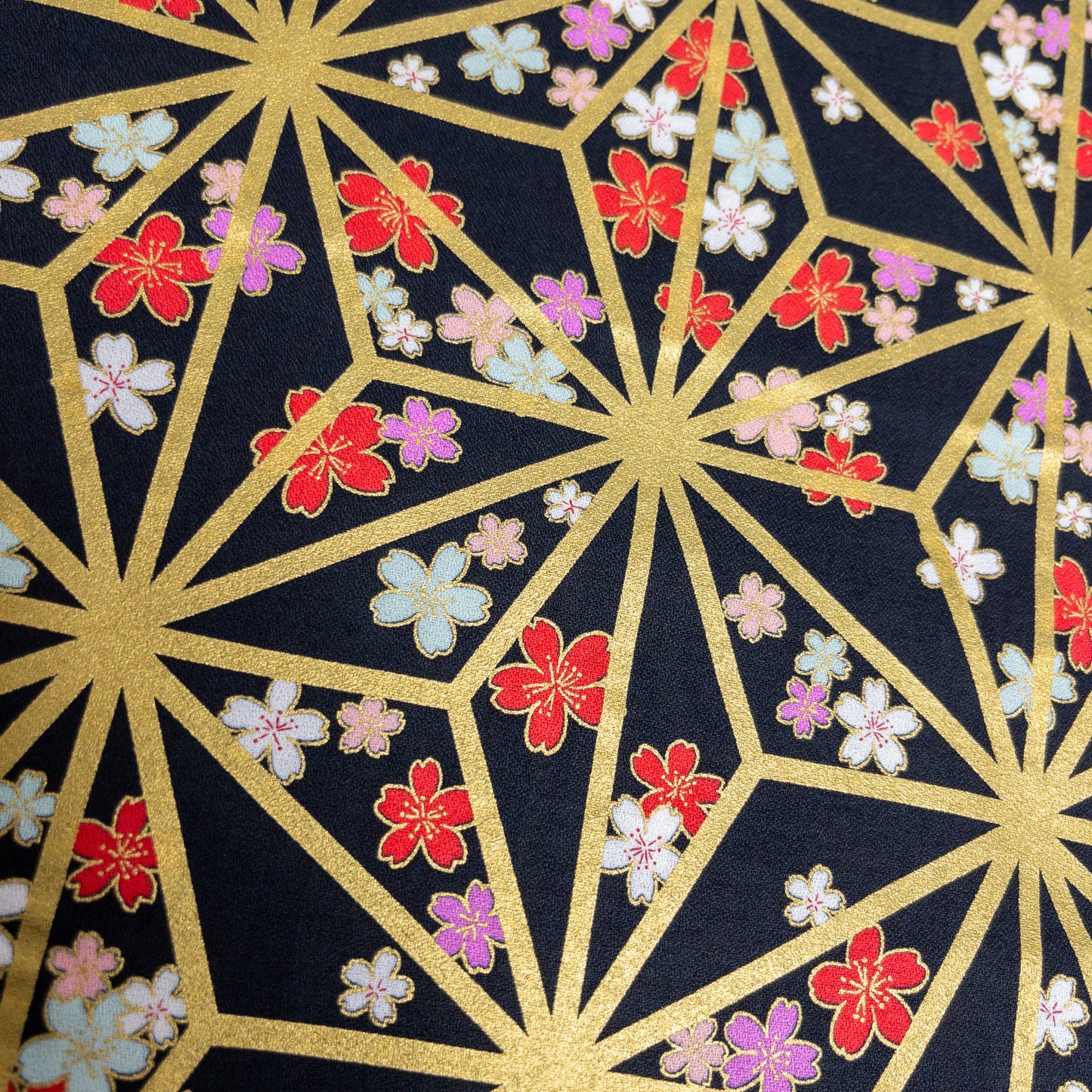 Japan | japanese hot stamping flower pattern 燙金粗線麻之葉櫻花 | cotton printed poplin 竹節純棉