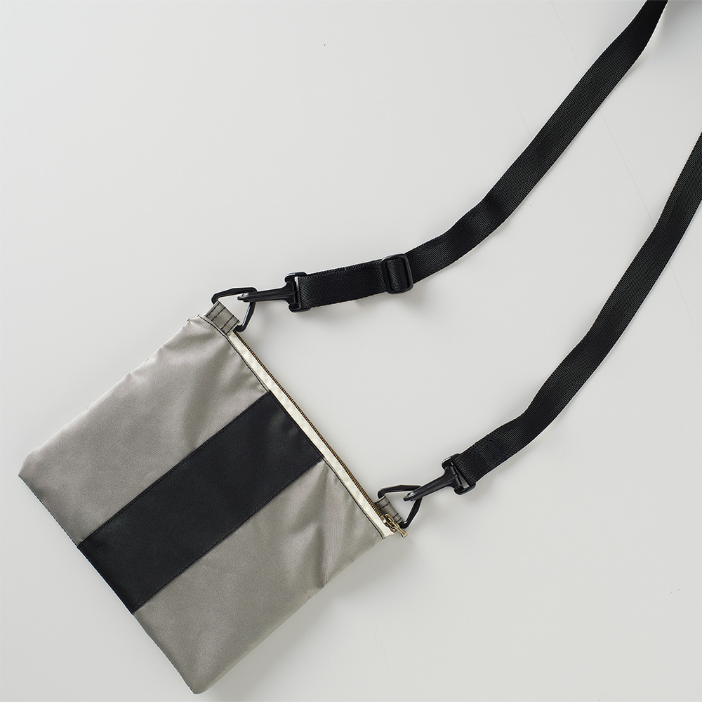 Clover resin triangle buckle 25mm 2pcs 樹脂三角扣 25mm 2個