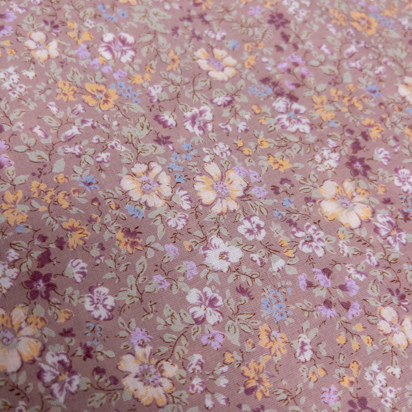 Japan | small flowers 小碎花 | cotton printed lawn 60s 60支薄棉