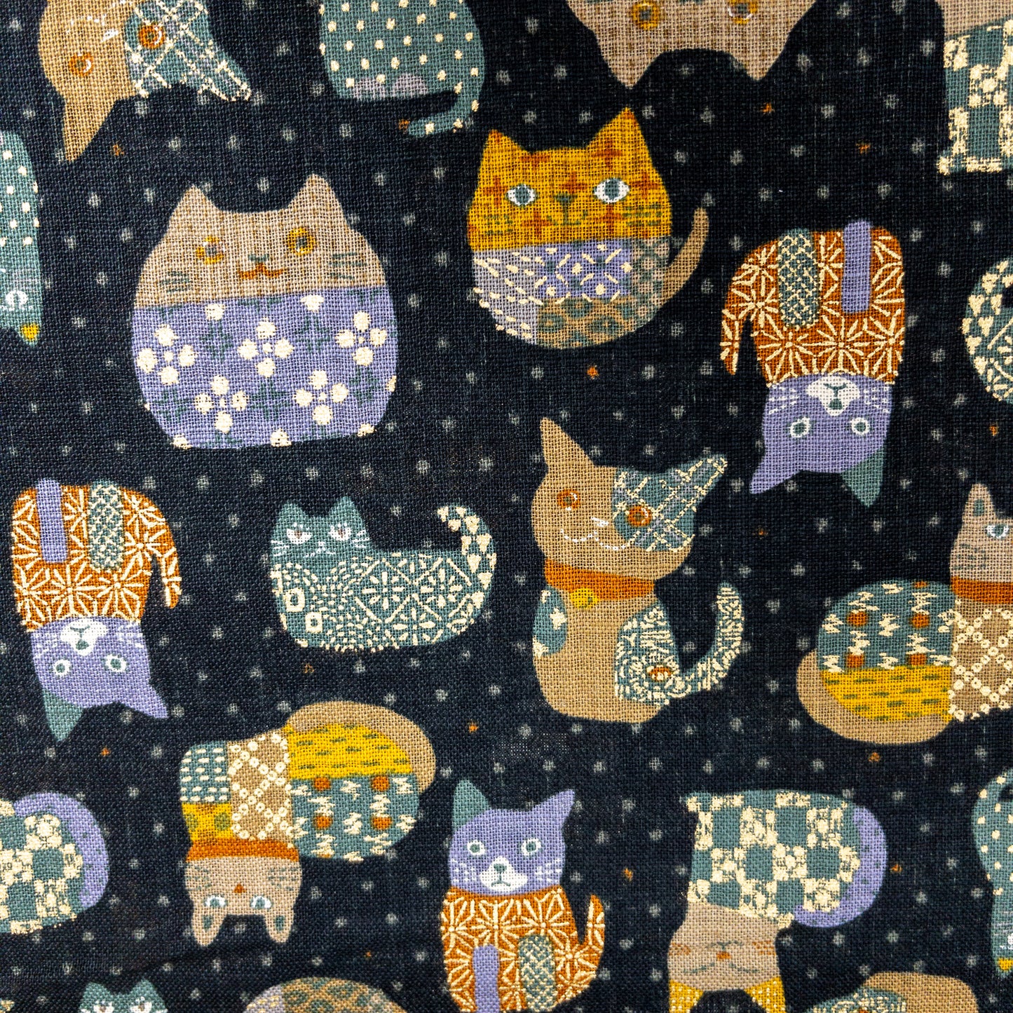 Japan | japanese cat 和風不倒翁貓貓 | cotton printed poplin 竹節棉