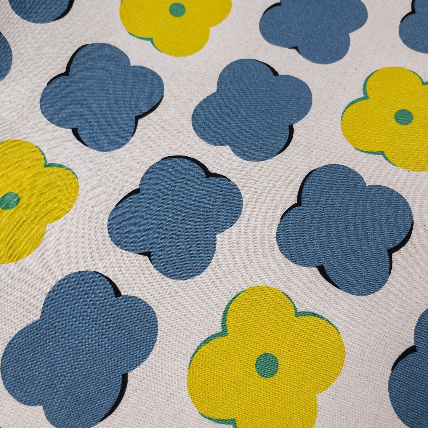 Kobayashi | cute flowers 可愛花形圖案 | cotton linen 棉麻