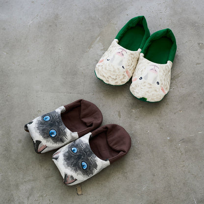 kokka home deco mini - 動物躺在草地上 | cotton printed sheeting 純棉