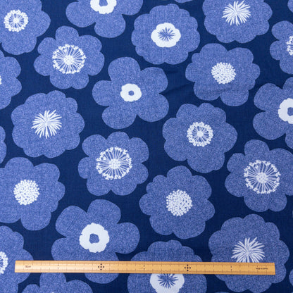 Japan | denim blue flowers 藍色牛仔花朵 | cotton printed oxford 純棉