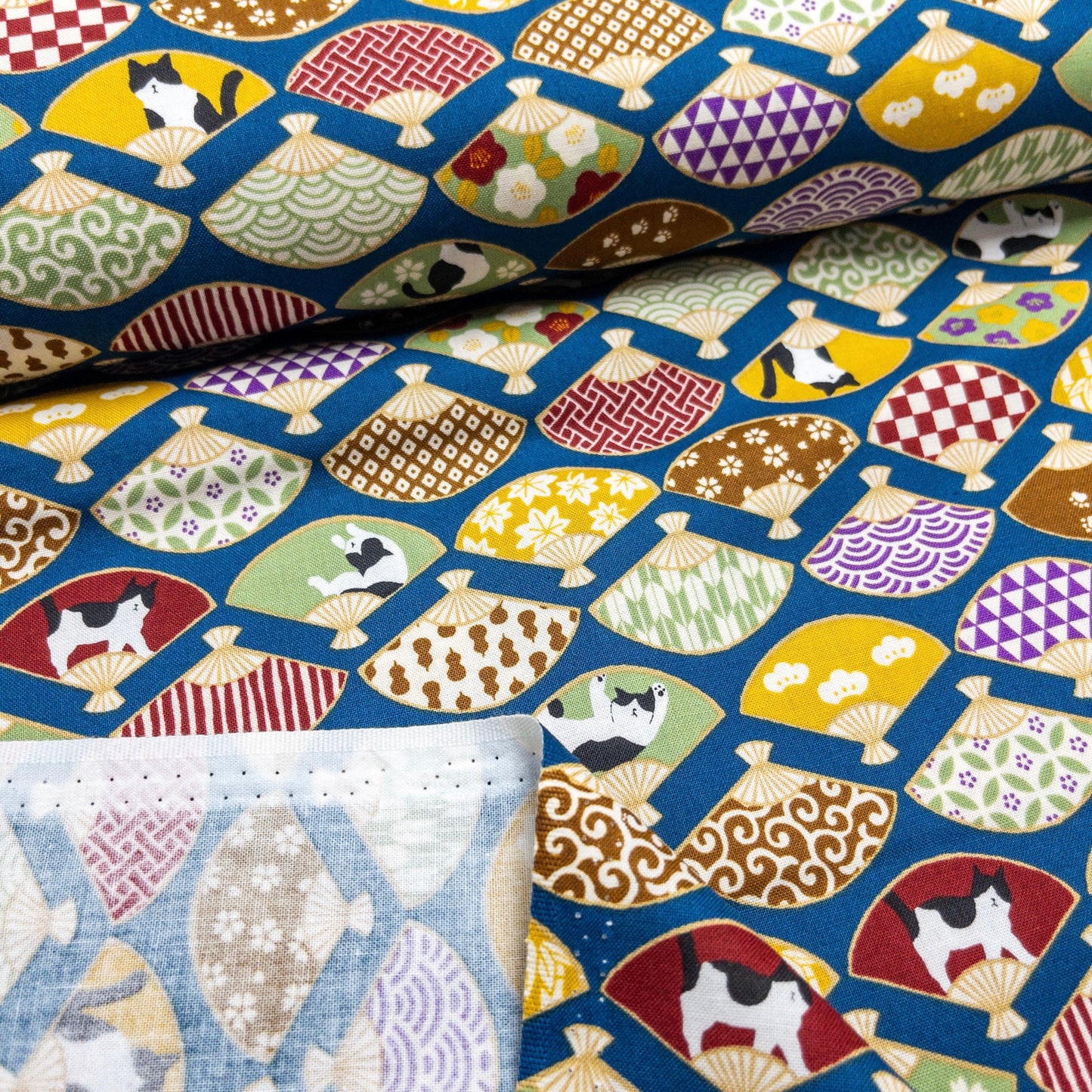 Japan | japanese folding fan & cats 和風和扇貓貓 | cotton printed sheeting 純棉