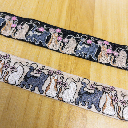 India | cats & flowers 3.3cm 貓貓心 | embroidery webbing 刺繡帶