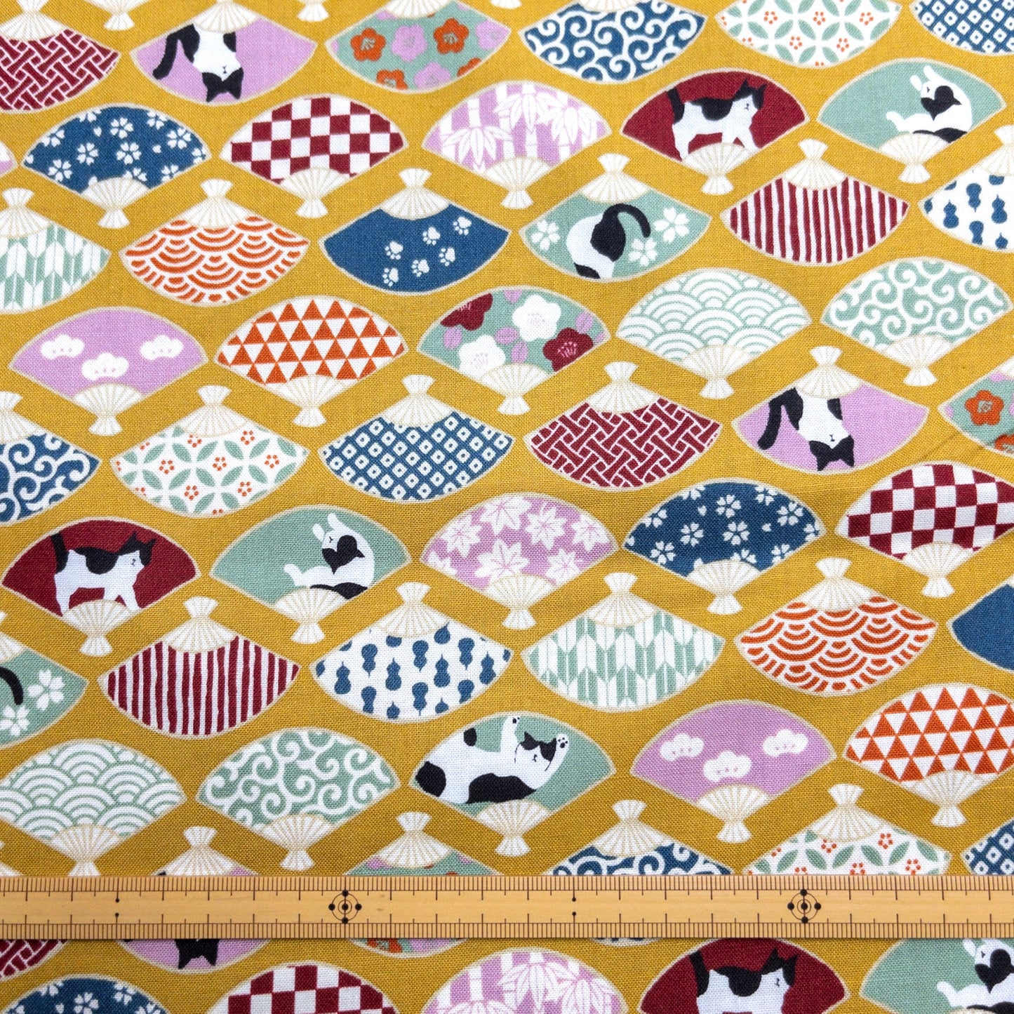 Japan | japanese folding fan & cats 和風和扇貓貓 | cotton printed sheeting 純棉