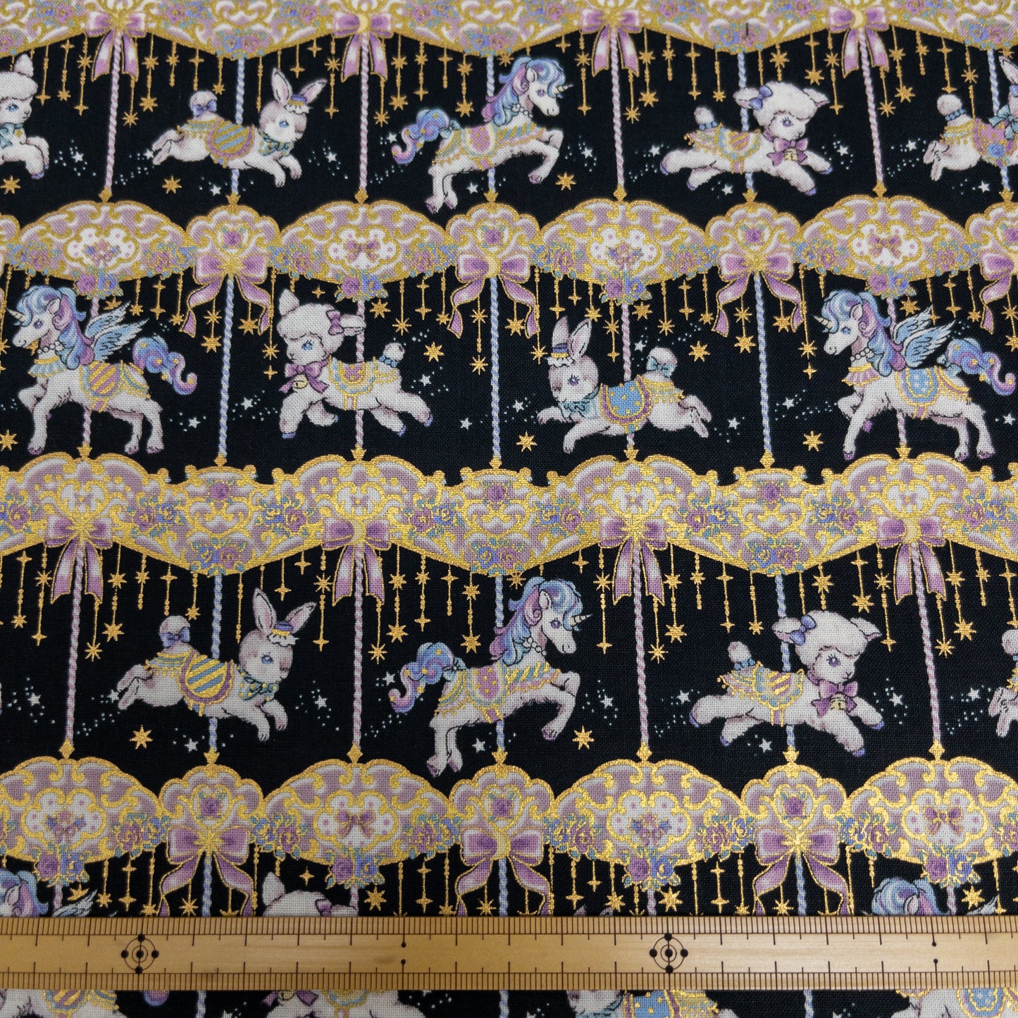 Japan | Foil-stamped merry-go-round 燙金旋轉木馬 | cotton printed sheeting 純棉
