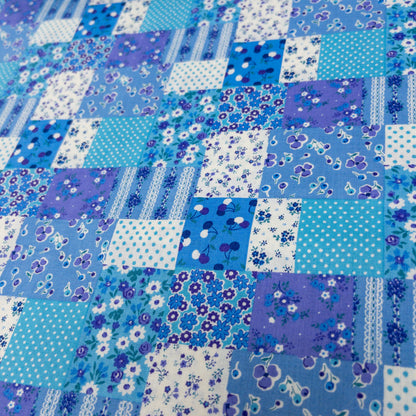 Japan | Petite Floral Polka Dot Patchwork 細花圓點拼布 | cotton printed sheeting