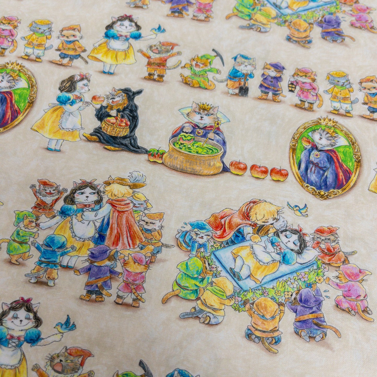 Japan | 『Hoyoka』Snow White Cats 白雪貓貓 | cotton printed sheeting 純棉