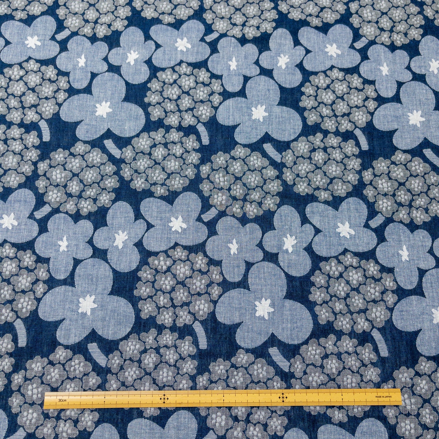 Kobayashi | 藍色繡球花圖案 | cotton double weave jacquard 純棉雙面提花