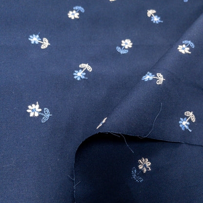 Japan | blue little flower 藍白花束刺繡 | cotton 純棉