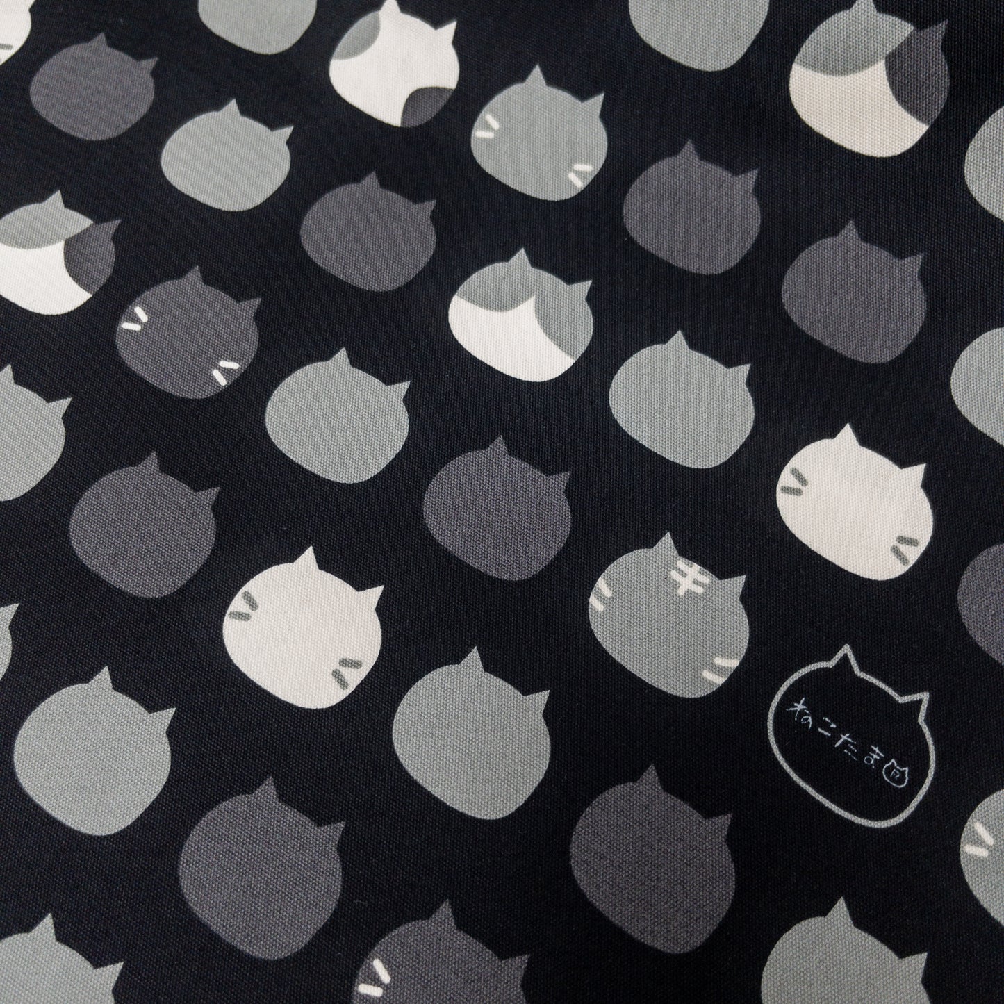 Japan | 「ねこたま」cat heads 彩色大貓頭 | cotton printed oxford 純棉