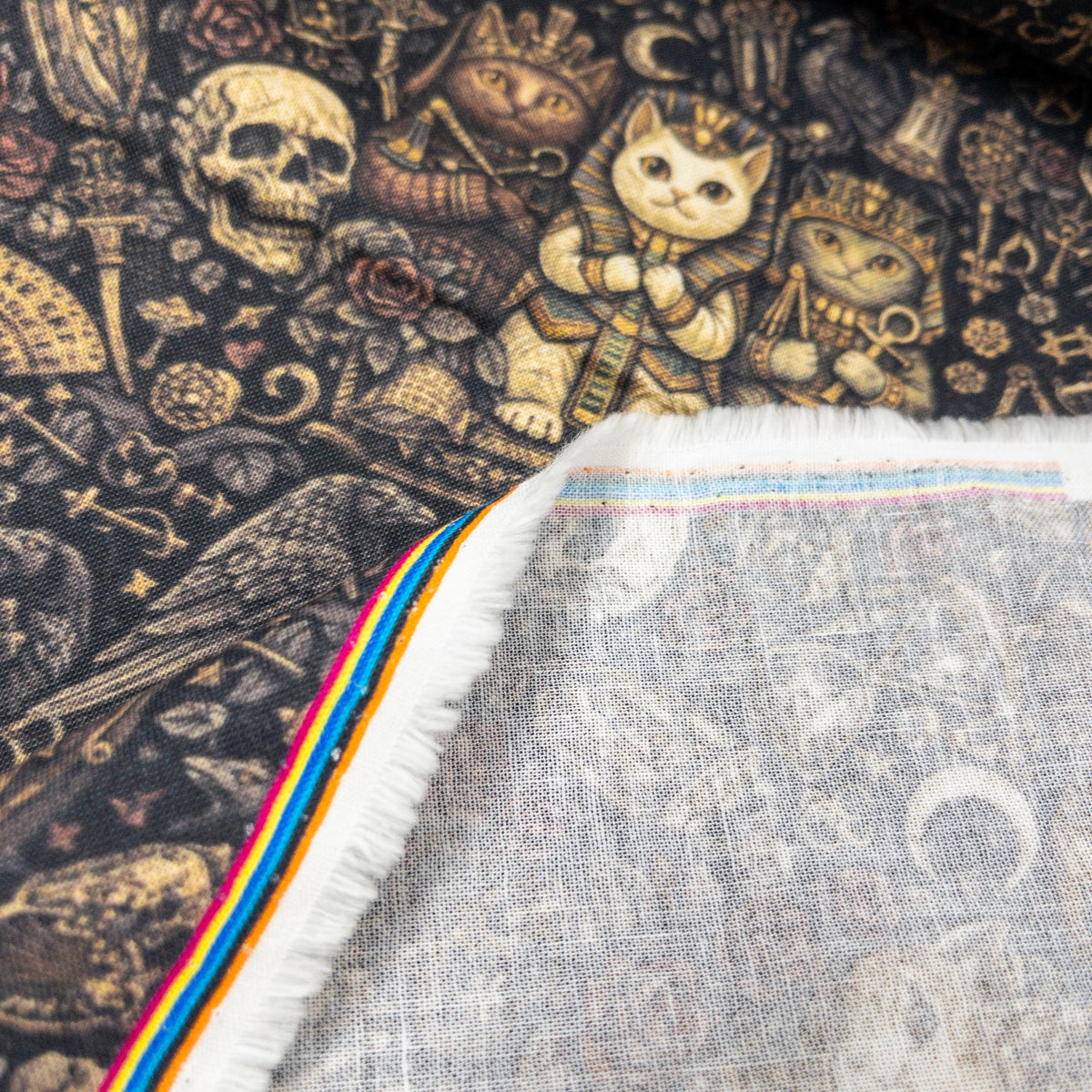 Taiwan | 暗黑系貓貓 dark age of cats | cotton 純棉