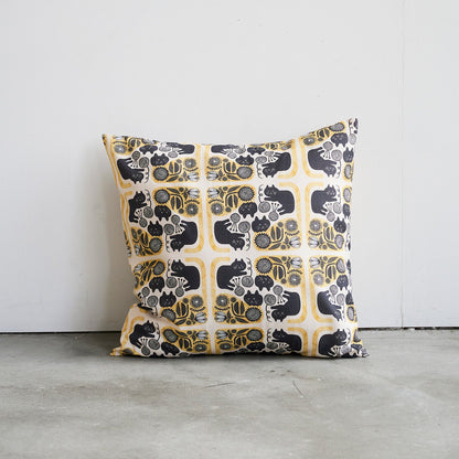 Kokka | 365 cat. art black cats 黑貓 | cotton printed sheeting 純棉